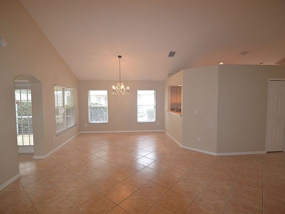 3rd image of 15851 Sanctuary Dr