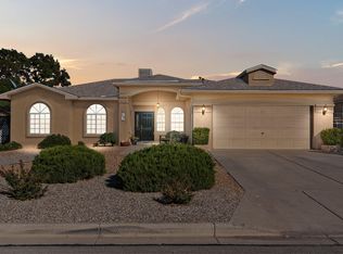 108 Elm Ct SE, Rio Rancho, NM 87124