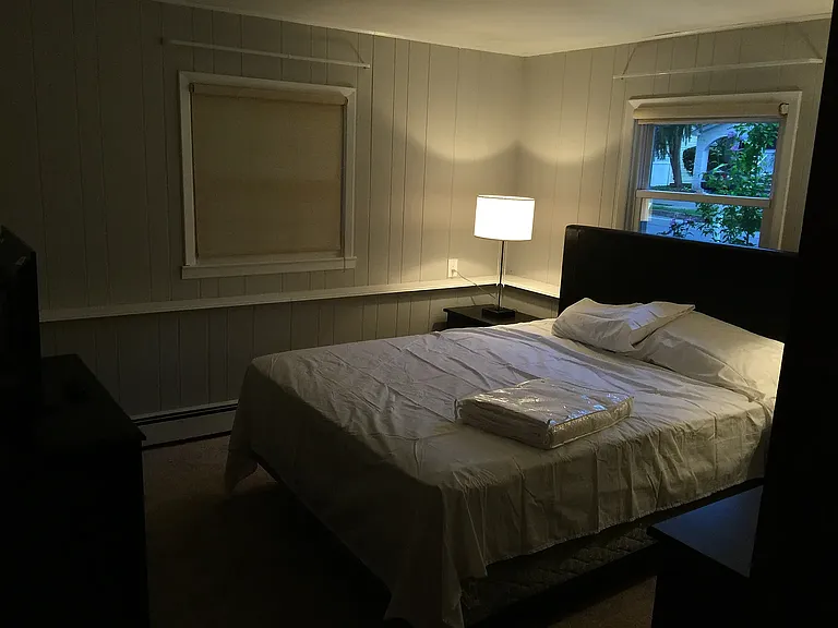2 Marion Ave — Photo 7