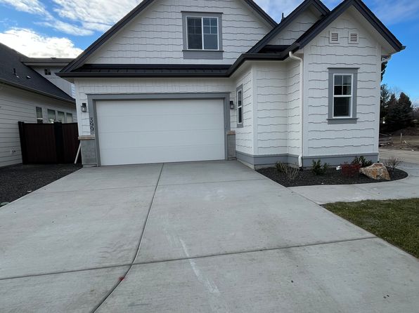 399 N Sauer River Ln