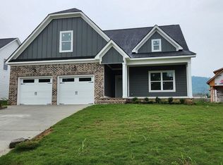 8933 Silver Maple Dr, Ooltewah, TN 37363