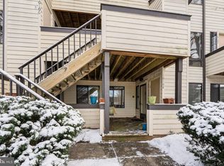 10108 Hellingly Pl #300, Montgomery Village, MD 20886