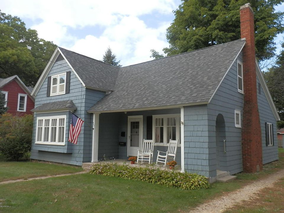 1st image of 527 Marshall St