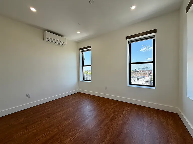 5102 5th Ave #301 — Photo 10