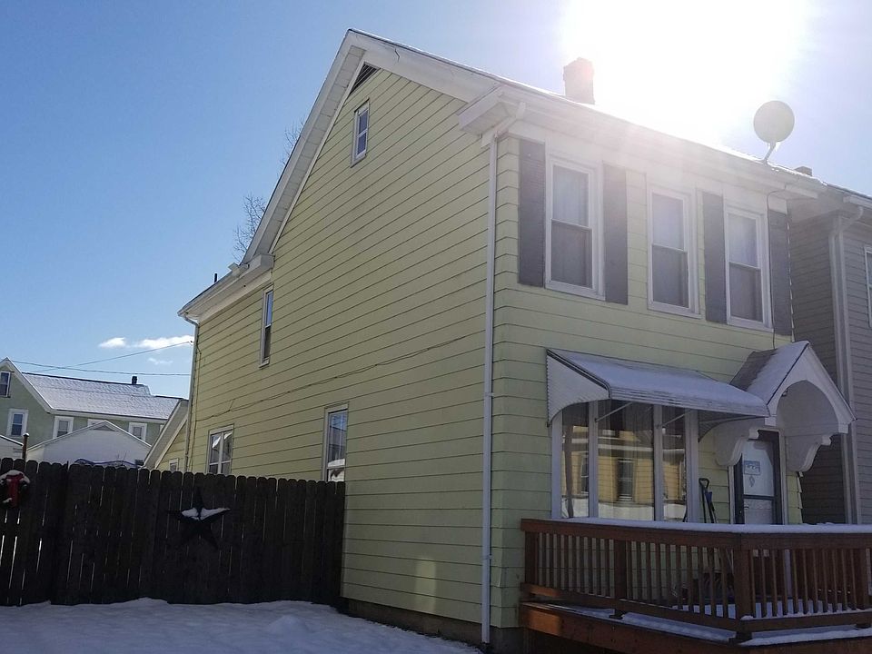 2nd image of 424 N 9th St