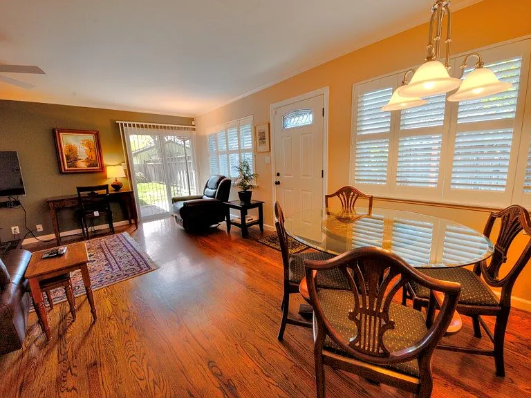 1282 Normandy Way — Photo 12