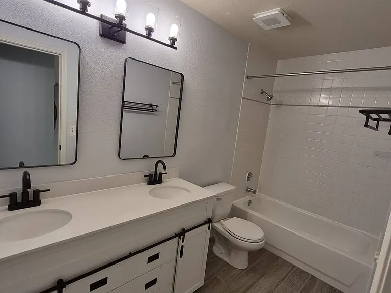 1668 NW White Tail Pl — Photo 14