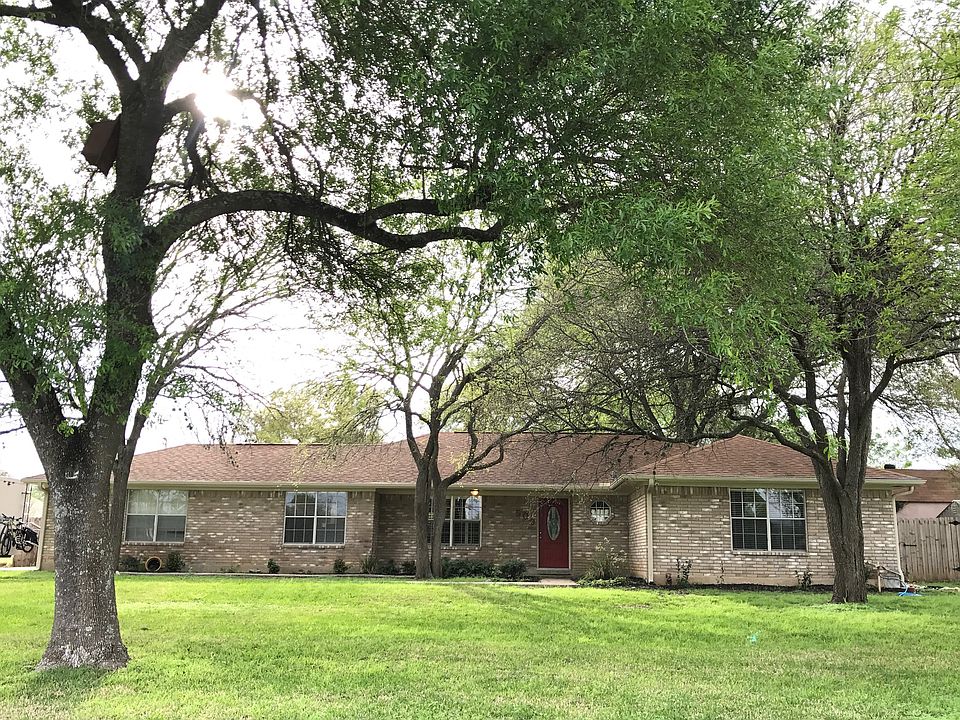1st image of 509 Leisurewoods Dr