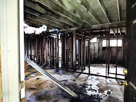 5th image of 4524 Balkin St