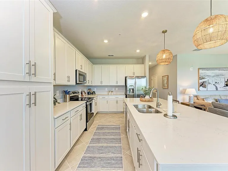 12320 Wellen Golf St #402 — Photo 10