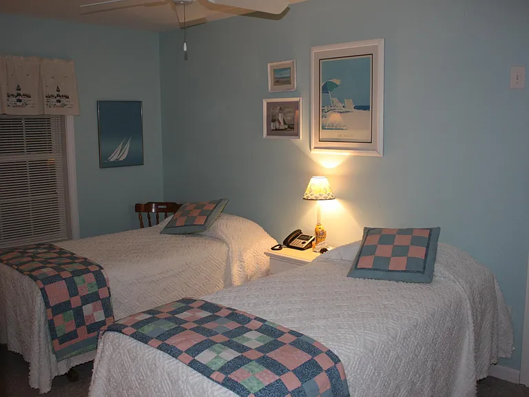 132 N Shore Rd — Photo 8