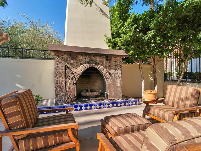 48484 Legacy Dr — Photo 31
