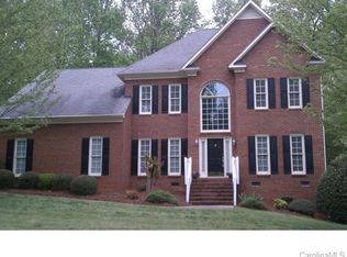 5379 Shannamara Dr, Matthews, NC 28104