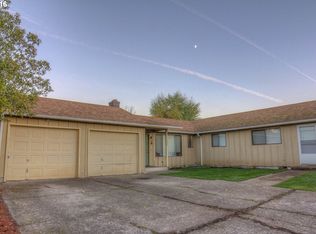 735 Island St, Springfield, OR 97477