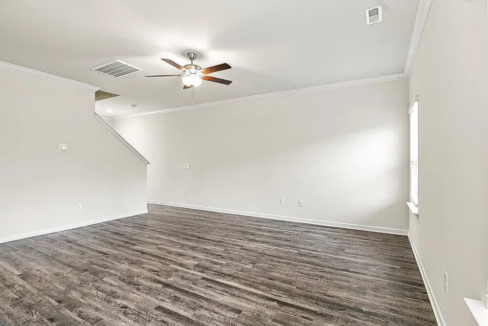 3 bed, 3.0 bath, 1554 sqft, $1,695 — Photo 4