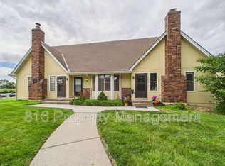 164-168 SW Robin Rd, Lees Summit, MO 64063