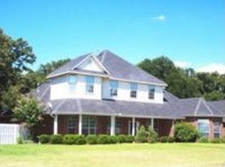 6754 Hill Ct, Azle, TX 76020