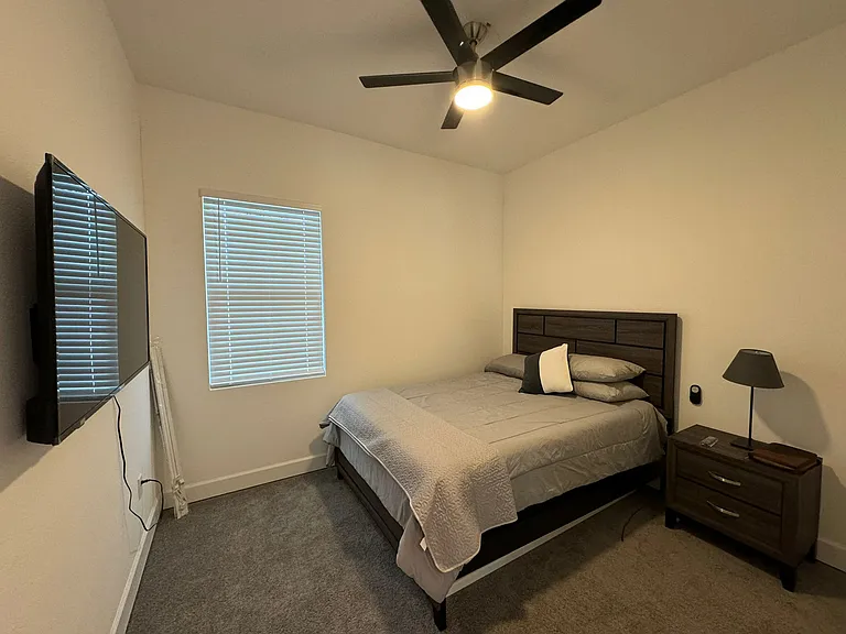 4970 Strand St — Photo 16