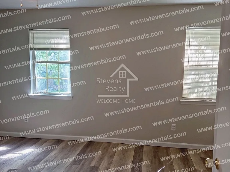 4149 Willard Dr — Photo 35