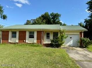 6 Cornell Drive, Jacksonville, NC 28546