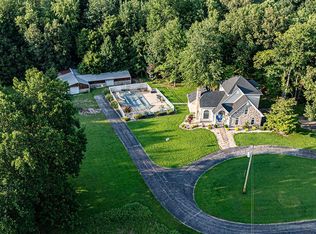 460 W G Talley Rd, Alvaton, KY 42122