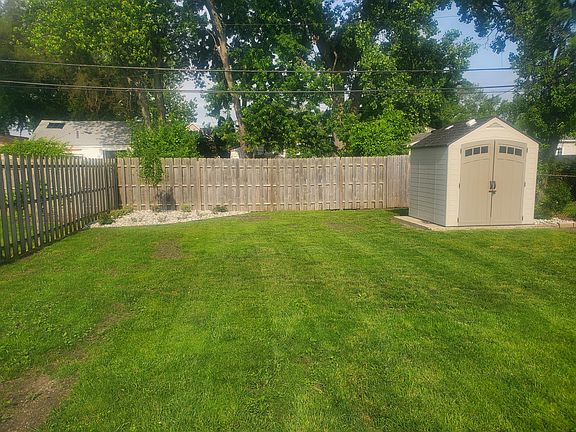 4th image of 27073 Palmer Blvd