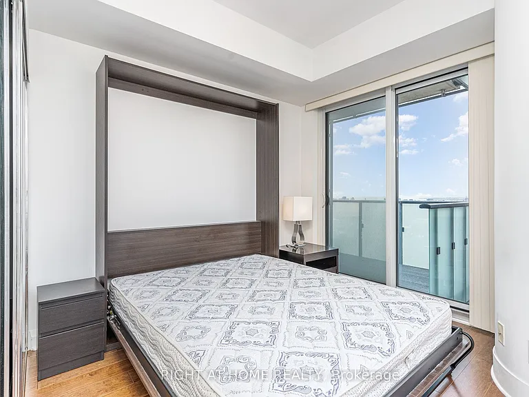 1080 Bay St #3308 — Photo 7