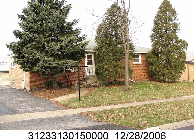 1st image of 21322 S Jeffrey Dr