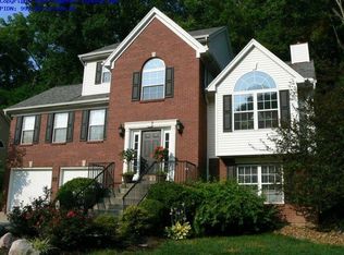 369 River Rd, Fort Thomas, KY 41075