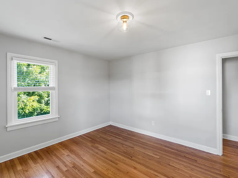 3823 Hawthorne Ave #2 — Photo 19