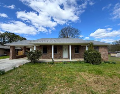 858 Burnett Dr, Newport, TN, 37821