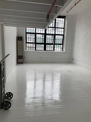 Rented by Carnegie Management Inc | media 34