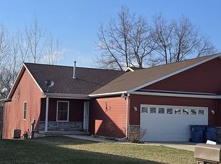 17302 Brookwood Dr, Lowell, IN 46356