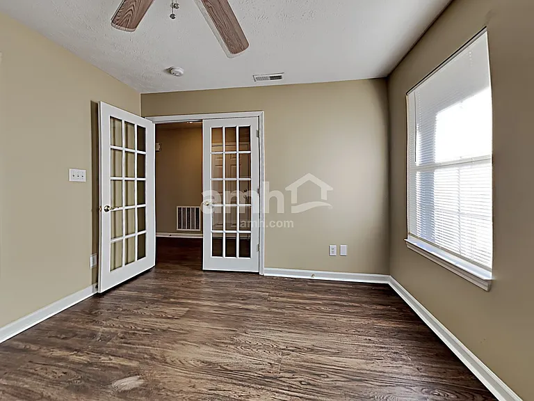 2521 Monarchy Ln — Photo 13