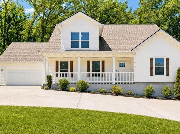1016 Forestwood Rd, Ashland City, TN 37015
