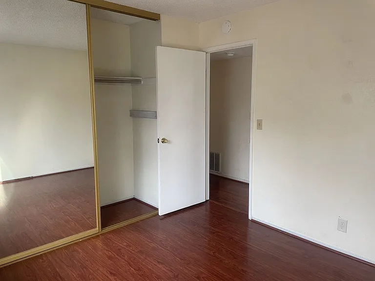 125 Serpentine Dr — Photo 9