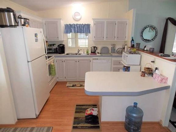 2nd image of 6163 Forest Lake Dr