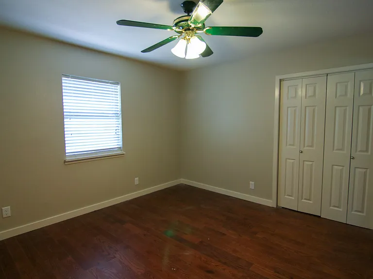 207 County Road 3214 — Photo 12