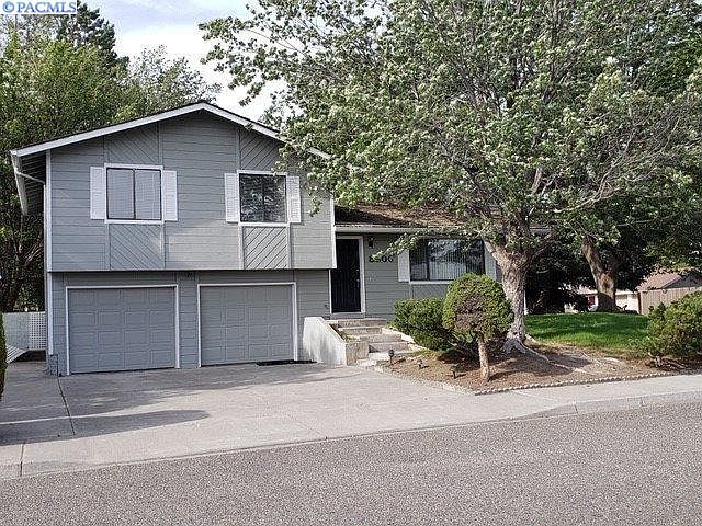 1st image of 8800 W Entiat Ave