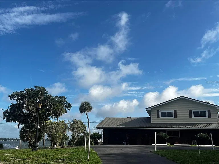 1145 S Lake Reedy Blvd — Photo 56