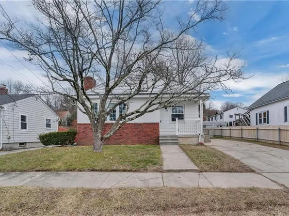 29 Justice St, North Providence, RI 02911