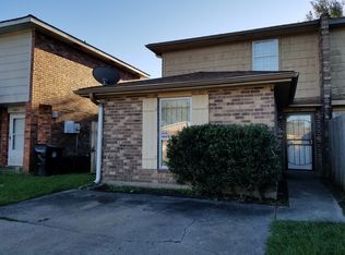 7854 Sand St, New Orleans, LA 70128