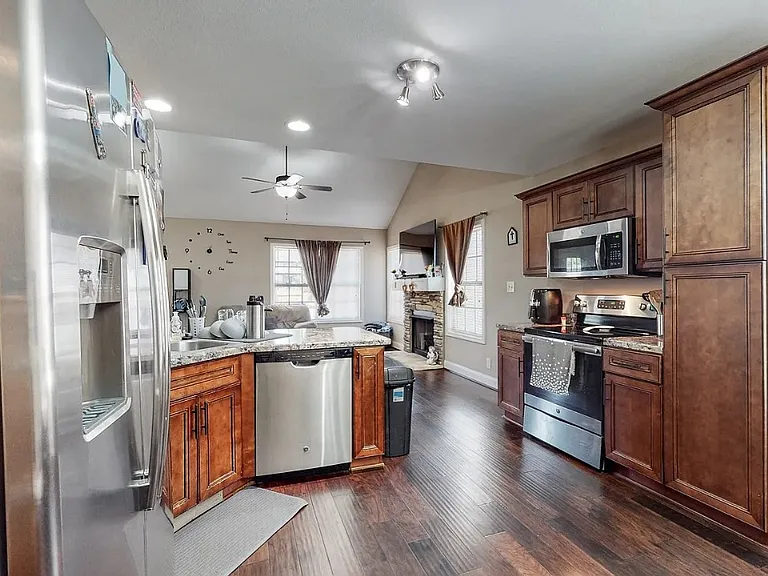 1009 Sunrise Dr #1009 — Photo 7