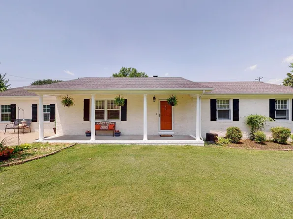 406 Merrywood Dr, Benton, KY 42025