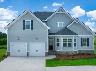 1071 Hawthorne Cir, Madison, GA 30650