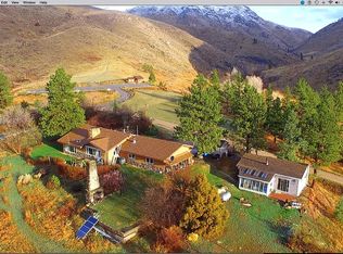 23 Wild River Rd, Bellvue, CO 80512