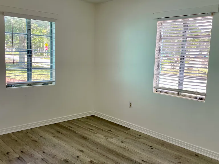 108 Barton Ave #A — Photo 3