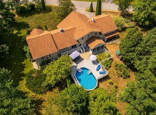 5 Rock N Pines Rd, Fremont, NH 03044