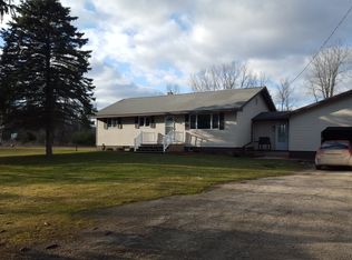 890 W Reisinger Rd, Twining, MI 48766
