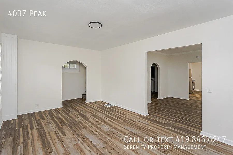 Summer-Ready 3 Bed / 2 Bath Single Family Home Fresh Updates & Backyard Bliss! — Photo 2
